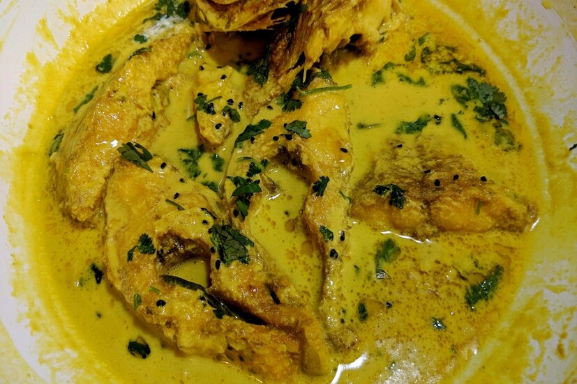 শিলেই হোক কিংবা মিক্সিতে, বাটার সময়ে এই টিপসগুলি মনে রাখলে সরষেবাটা তেতো হবে না। পরের বার সর্ষেবাটা করার আগে জেনে নিন, সেই টিপলগুলি।