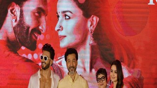 ছবিতে রবি ঠাকুর থেকে বাঙালিকে ব্যঙ্গ? জবাবে মত প্রকাশ করলেন অভিনেত্রী চূর্ণী ছবিতে রবি ঠাকুর থেকে বাঙালিকে ব্যঙ্গ? জবাবে মত প্রকাশ করলেন অভিনেত্রী চূর্ণী