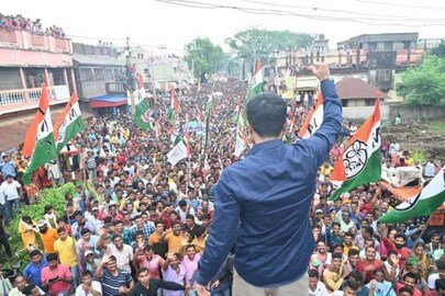 অভিষেক বন্দ্যোপাধ্যায় 