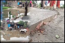 গ্রামে নতুন রাস্তা তৈরি হওয়ায় চরম বিপাকে গ্রামবাসীরা 