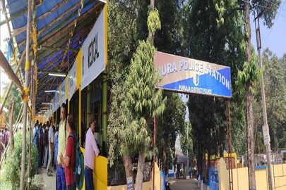 সাপের ছোবলে আহত ভোট কর্মী