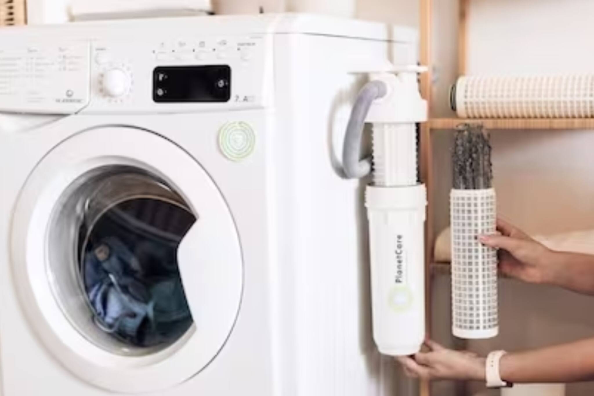 Washing Machine Use Tips: রোজ ওয়াশিং মেশিন চালানো উচিত? ছোট্ট একটি কাজ করুন, বাঁচতে পারেন বড় ক্ষতির হাত থেকে!