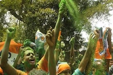 ধুয়ে মুছে সাফ বিরোধীরা, উত্তর ২৪ পরগনায় তৃণমূলের 'ফুলমার্কস'