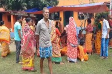 দল বদলে ভোটে জিতেও পঞ্চায়েত সদস্য হওয়া হল না প্রাক্তন প্রধানের!