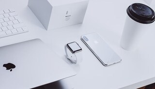 উৎসব মরশুমে ঘরে আনুন Apple ডিভাইস! 