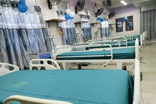 ২৪ বেডের হাইব্রিড সি সি ইউ সেন্টারের উদ্বোধন বালুরঘাট জেলা হাসপাতালে