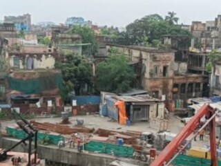ইস্ট-ওয়েস্ট মেট্রোর কাজ