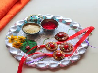 পঞ্জিকা ৩০ অগাস্ট: দেখে নিন নক্ষত্রযোগ, শুভ মুহূর্ত, রাহুকাল এবং দিনের অন্য লগ্ন! পঞ্জিকা ৩০ অগাস্ট: দেখে নিন নক্ষত্রযোগ, শুভ মুহূর্ত, রাহুকাল এবং দিনের অন্য লগ্ন!