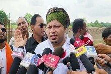 'রবীন্দ্রনাথের থেকেও বেশি জমি এখানকার মন্ত্রীর!' কাকে বিঁধলেন অনুপম হাজরা?