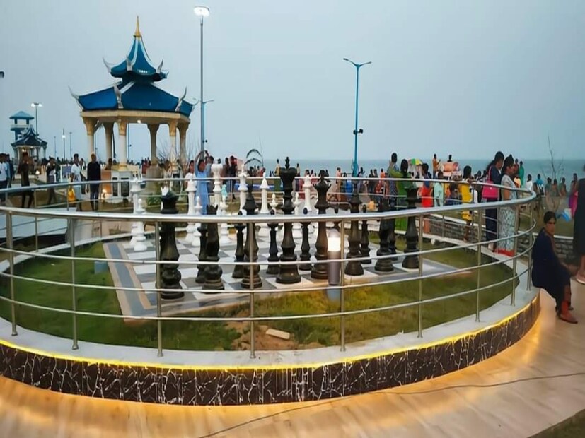 *মেরিন ড্রাইভ জগন্নাথ মন্দির, ওল্ড দিঘায় বিশ্ববাংলা পার্কের পাশাপাশি নিউ দিঘায় পর্যটকদের মনোরঞ্জনের জন্য একটি বড় পার্ক তৈরি করার সিদ্ধান্ত নিয়েছে পূর্ব মেদিনীপুর জেলা প্রশাসন। সেইমত জায়গা পরিদর্শন করেছে জেলাশাসক-সহ অন্যান্য প্রশাসনিক আধিকারিকরা। ফাইল ছবি। 