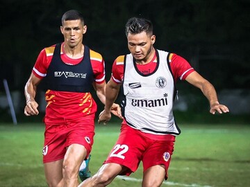 ইস্টবেঙ্গলের অনুশীলনে সিলভা এবং নিশু