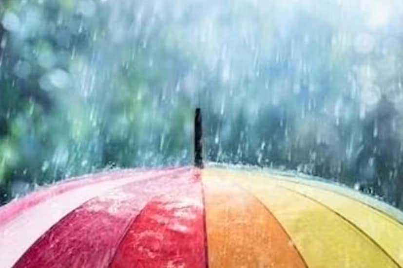 তাঁরা এই ঘটনার তুলনা টানছেন ১৯৯৭-৯৮ বা ২০১৫-১৬-এর সঙ্গে৷ কারণ তাঁরা বলছেন, এর ফলে সারা পৃথিবীতেই বিপুল পরিমাণে তাপমাত্রার বৃদ্ধি, কোথাও কোথাও খরা, আবার কোথাও কোথাও বন্যার মতো পরিস্থিতি তৈরি হতে পারে৷ 