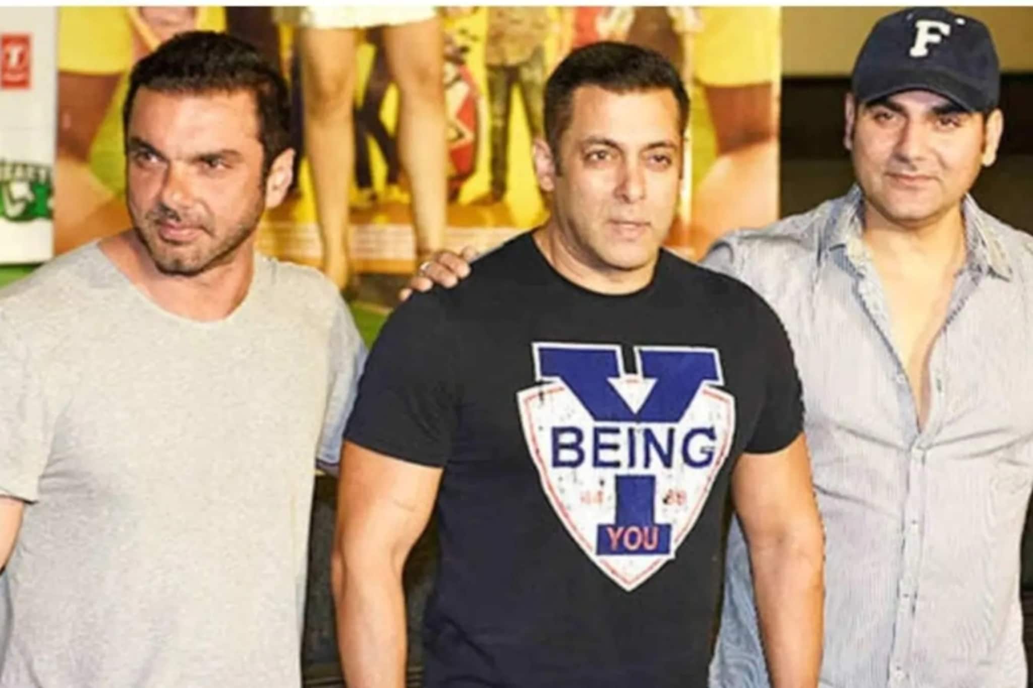 সলমনের পরিবারের গোপন ছবি ফাঁস, ভাইয়ে-ভাইয়ে এ কী কাণ্ড! তুমুল ভাইরাল ভিডিও