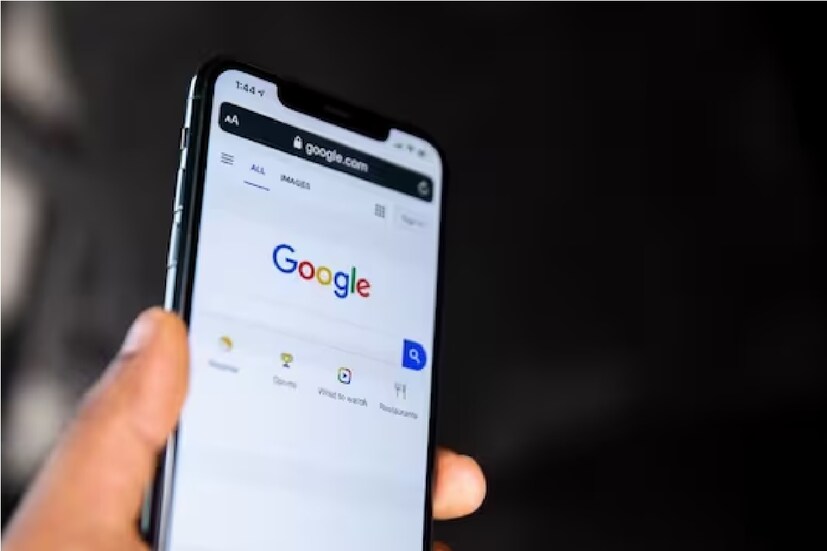জানা যাচ্ছে যে Google জানিয়েছে যে নিষ্ক্রিয় করা Google অ্যাকাউন্ট ২০২৩ সালের ডিসেম্বরের আগে সরিয়ে ফেলা হবে না। আপনি যদি চান আপনার দীর্ঘদিনের অ্যাকাউন্টটি  ডিলিট না হোক, তাহলে দুই সপ্তাহে একবার অ্যাকাউন্টে লগ ইন করার চেষ্টা করুন।