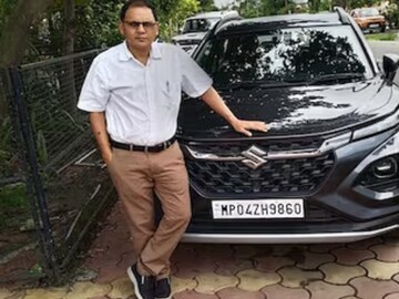 আইএএস নিয়াজ খানের নিশানায় এবার কপিল শর্মা; স্ক্রিনশট শেয়ার করে দাগলেন তোপ!
