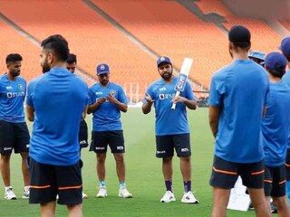 বেঙ্গালুরুতে কোহলিদের প্রস্তুতি শুরু
