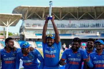 রেকর্ড গড়ে সিরিজ জয় ভারতের, কোন পথে ওয়েস্ট ইন্ডিজ 'বধ' করল টিম ইন্ডিয়া, রইল ছবি