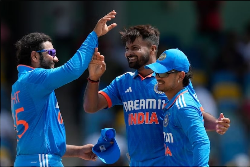 এশিয়া কাপ আগে পাকিস্তানে অনুষ্ঠিত হওয়ার কথা ছিল কিন্তু বিসিসিআই ভারতীয় দল পাকিস্তানে পাঠাতে অস্বীকার করেছিল। এই সিদ্ধান্তের জেরে তোলপাড় হয় কিন্তু শেষমেশ ভারতীয় বোর্ডের জেদের কাছে নতি স্বীকার করতে হয়৷ স্থির হয় পিসিবিকে টুর্নামেন্টটি শ্রীলঙ্কার সঙ্গে যুগ্মভাবে আয়োজন করবে৷ 