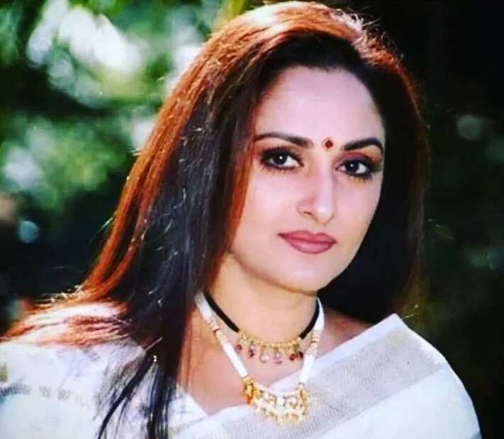এরপরে জয়াপ্রদা কথা দিয়েছেন প্রাপ্য মেটাবার, আদালতে মামলা খারিজের জন্য আবেদন করেন ৷ ফাইল ছবি ৷