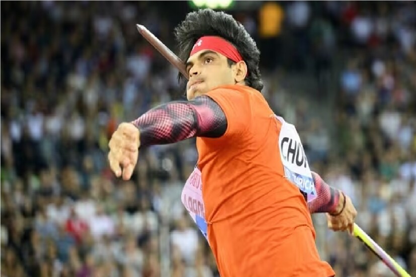 জ্যাভলিন থ্রোতে বর্তমান অলিম্পিক চ্যাম্পিয়ন নীরজ চোপড়া । তিনিই প্রথম এশিয়ান অ্যাথলিট যিনি পুরুষদের জ্যাভলিন থ্রোতে অলিম্পিকে গোল্ড মেডেল জিতেছেন। নীরজ চোপড়া হলেন প্রথম ট্র্যাক অ্যান্ড ফিল্ড অ্যাথলিট যিনি অলিম্পিকে ভারতের হয়ে স্বর্ণপদক জিতেছেন। 