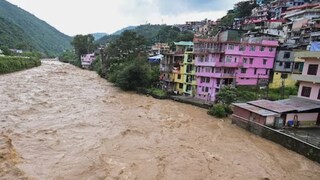 মামলিঘ গ্রামে মেঘভাঙা বৃষ্টিতে প্রাণ হারিয়েছেন অন্তত ৭ জন