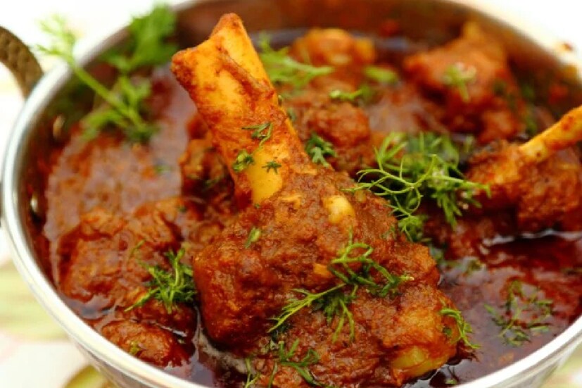 তবে, এই পরামর্শ মানার আগে অবশ্যই আপনার চিকিৎসকের পরামর্শ নিন৷ নির্দিষ্ট ডায়েট চার্ট মেনে চলা সুগারের রোগীদের ক্ষেত্রে অত্যন্ত গুরুত্বপূর্ণ৷ একটু এদিক ওদিকেই হয়ে যেতে পারে বিপদ৷  