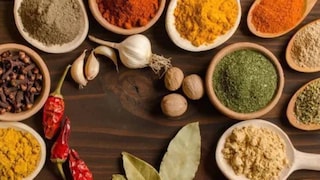 আকাশছোঁয়া দাম মশলার আকাশছোঁয়া দাম মশলার