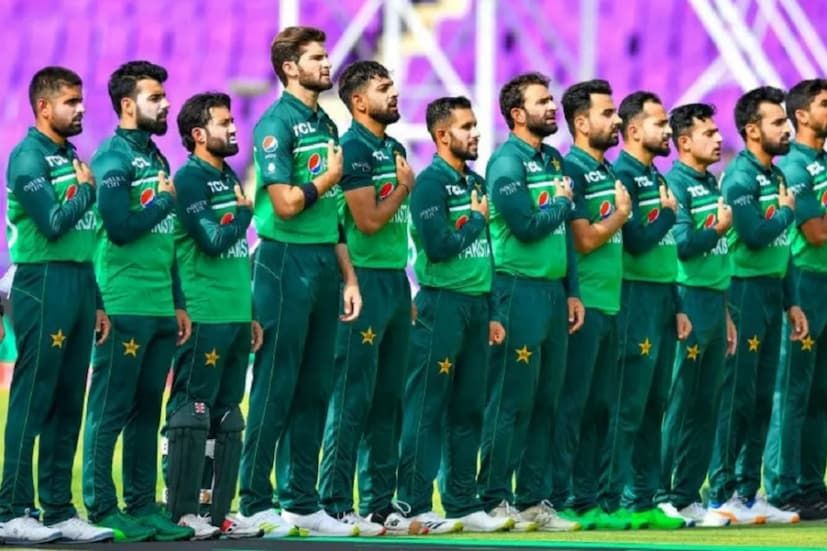 দেখে নিন শ্রীলঙ্কার বিরুদ্ধে পাকিস্তানের একাদশ:  মহম্মদ হ্যারিস, ইমাম উল হক, বাবর আজম (অধিনায়ক), মহম্মদ রিজওয়ান (উইকেটকিপার), সাউদ শাকিল, ইফতিকর আহমেদ, শাদাব খান (সহ অধিনায়ক), মহম্মদ নাওয়াজ, শাহিন আফ্রিদি, মহম্মদ ওয়াসিম জুনিয়র, জামান খান।