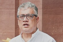 উত্তাল সংসদের দুই কক্ষ! রাজ্যসভা থেকে সাসপেন্ড তৃণমূলের ডেরেক