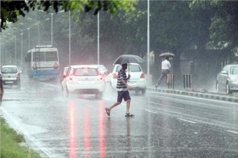 ফিল লাইক তাপমাত্রা ফের একবার ৪০ ডিগ্রি সেলসিয়াস টপকে যাবে৷ অ্যাকুওয়েদারের কলকাতা ওয়েদার আপডেট অনুযায়ি শুক্রবার কলকাতার সর্বোচ্চ ফিল লাইক তাপমাত্রা ৪৩ ডিগ্রি সেলসিয়াস পর্যন্ত হতে পারে৷