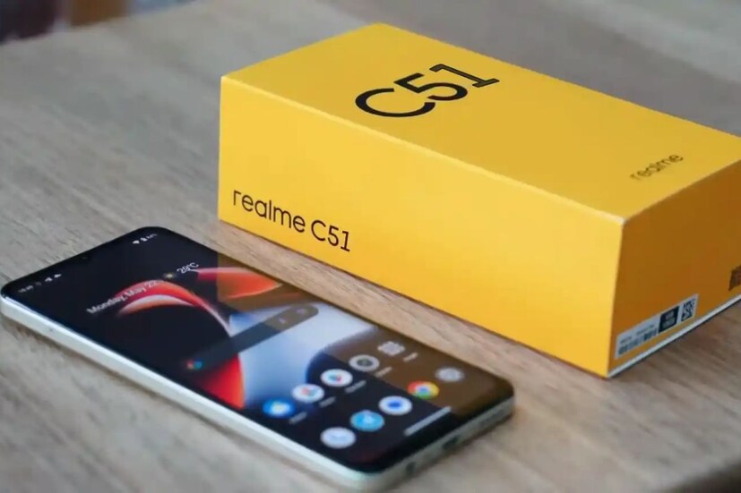 ভারতের বাইরে লঞ্চ হওয়া Realme C51 ফোনের বাকি ফিচারের মধ্যে রয়েছে Unisoc Tiger T612 SoC, ৪জিবি RAM, ১২জিবি পর্যন্ত স্টোরেজ এবং Android 13-ভিত্তিক Realme UI T। এটি ৫MP-এর জন্য একটি নচ-সহ একটি ৬.৭৪ ইঞ্চির FullHD প্লাস ৯০Hz LCD প্যাক করে। এই স্মার্টফোনটি মিনি ক্যাপসুল ফিচার-সহ আসে, যা আমরা প্রথম মার্চ মাসে লঞ্চ হওয়া Realme C55-এ দেখেছি।