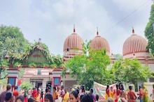 শ্রাবণের শেষ সোমবারে পতিরাম ধামে শিবের মাথায় জল ঢালতে ভক্তের ঢল