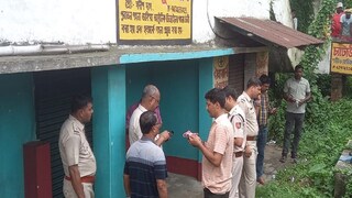 শক্তিগড়ে শ্যুট আউট ! সোনার দোকান লুঠ করতে গিয়ে মালিকের পেটে গুলি, চাঞ্চল্য এলাকায়!