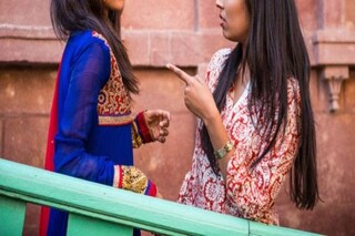 স্বামী কার? প্রতীকী ছবি। স্বামী কার? প্রতীকী ছবি।