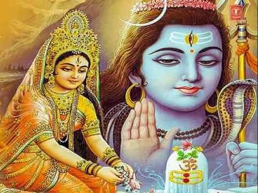 শ্রাবণমাসের মঙ্গলবার ভোরবেলা উঠে স্নান সেরে শুদ্ধ বসনে ব্রতপালনে উদ্যোগী হন মহিলারা।