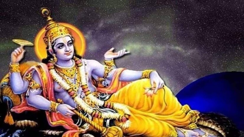আজ পবিত্র পরমা একাদশী। পুণ্যার্থীরা এই তিথিতে ভগবান বিষ্ণুর পুজো করেন। 