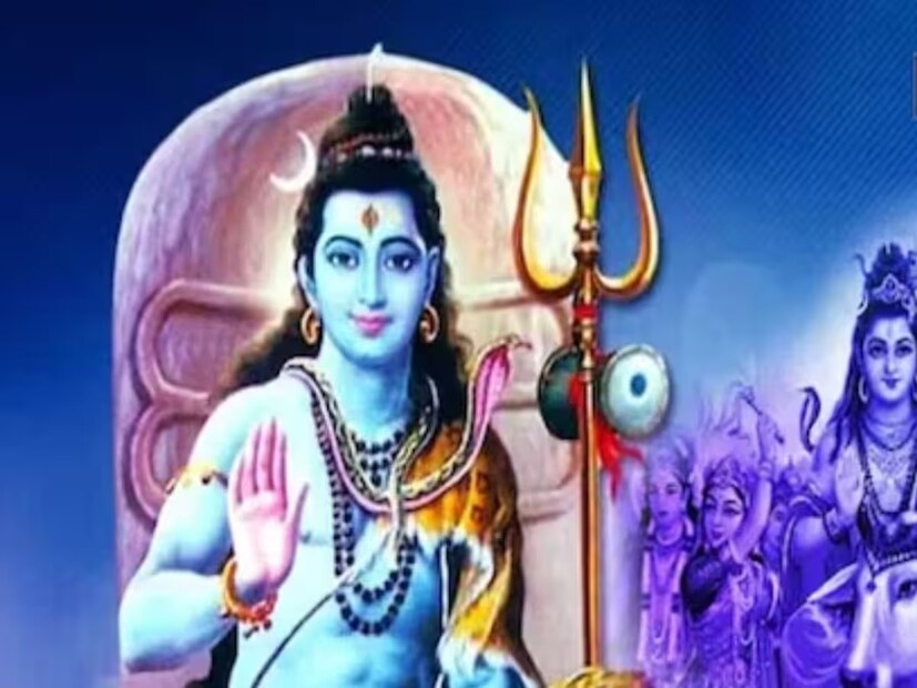 শ্রাবণের সোমবারে যদি চতুর্দশী তিথি পড়ে, তখন তাকে শিব চতুর্দশী বা শ্রাবণ শিবরাত্রিও বলা হয়।