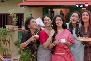 সম্প্রতি ধারাবাহিকে দেখা যাচ্ছে শিমূলের শাশুড়ির অতীতেও রয়েছে এক কঠিন অধ্যায়। তিনিও পেরিয়ে এসেছেন অনেক চড়াই-উতরাই।