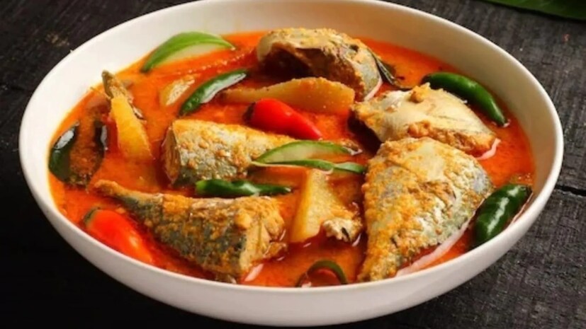 ঝোলের জন্য মশলা বাছুন যত্ন নিয়ে। তাজা মশলা ব্যবহার করুন। এতে ঝোলের স্বাদ বর্ণ ও ঘনত্ব সুস্বাদু হবে। 