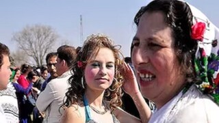 পুরুষশাসিত সমাজে দিব্যি রমরমিয়ে চলছে ‘বউ বাজার’! অর্থের বিনিময়ে চলে কনে বিকিকিনি (Representative Image)