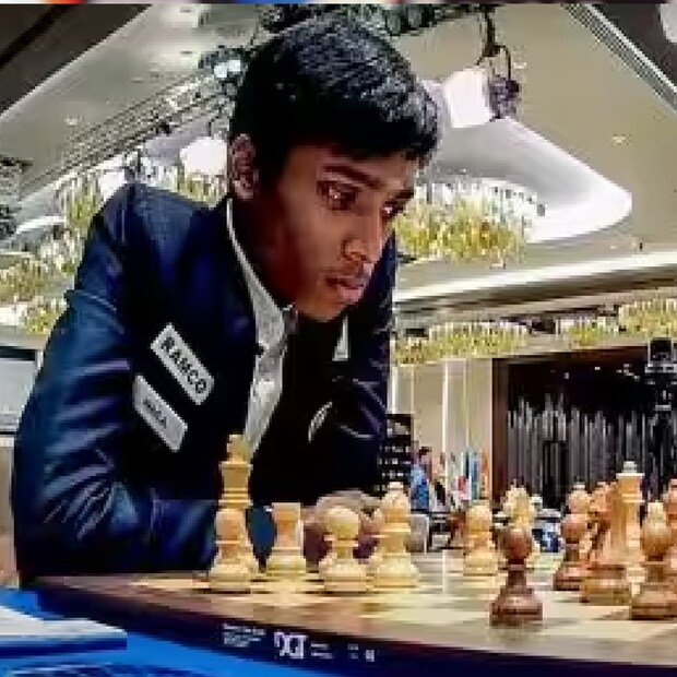 প্রজ্ঞানন্দ ছাড়াও বিদিত গুজরাতি, অর্জুন এরিগাইসি, ডি গুকেশ ও পেন্টালা হরিকৃষ্ণ কলকাতার এই শিবিরে থাকবেন বলে জানা গিয়েছে।
