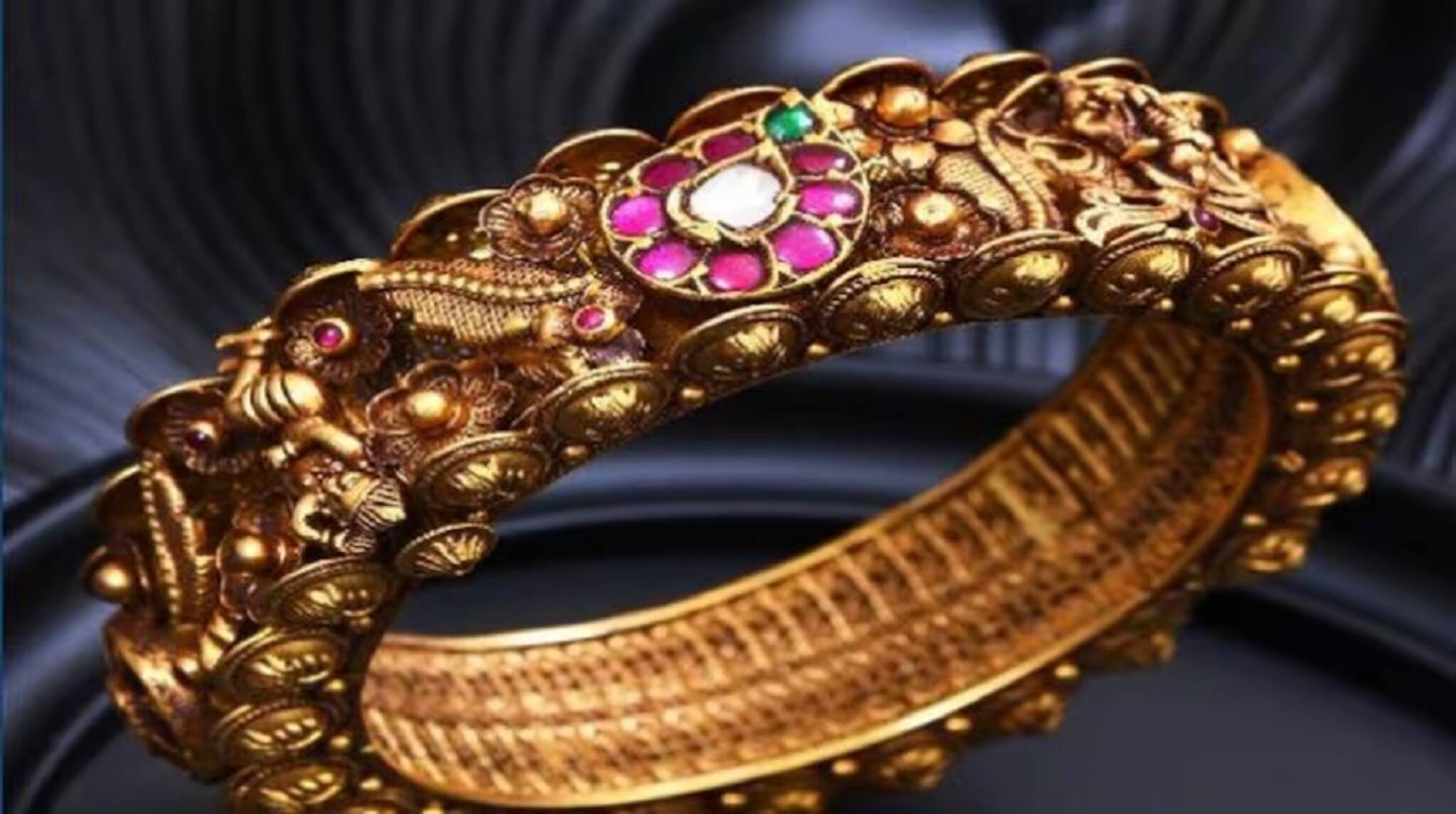 বাড়ল সোনা-রুপো, কমল প্ল্যাটিনাম; তাহলে কি এখন প্ল্যাটিনাম কিনে রাখলে বেশি লাভ ?