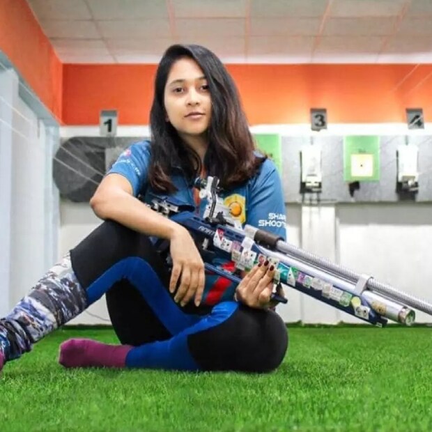 ভারতীয় মহিলা শ্যুটারদের মধ্যে বাংলার মেহুলি ঘোষই প্রথম প্যারিস অলিম্পিক্সে খেলার যোগ্যতা অর্জন করলেন।
