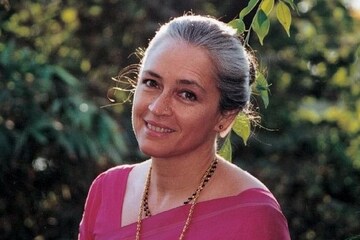 পেটে গভীর ক্ষতচিহ্ন, সুন্দরী নাফিসা কীভাবে লড়াই করেছেন মারণরোগ ক্যানসারের সঙ্গে