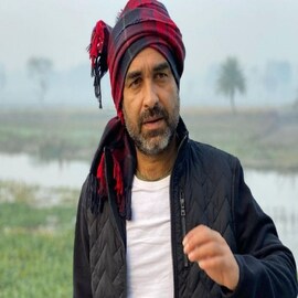 তিনদিন আগেই বাবার মৃত্যু, জাতীয় পুরস্কার 'বাবুজি'কে উৎসর্গ করলেন পঙ্কজ ত্রিপাঠী তিনদিন আগেই বাবার মৃত্যু, জাতীয় পুরস্কার 'বাবুজি'কে উৎসর্গ করলেন পঙ্কজ ত্রিপাঠী