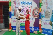 ট্রাফিক আইন ভেঙে জরিমানার বদলে পরতে হল রাখি! তারপর যা হল...