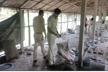 সামনে পোলট্রি ফার্ম, পিছনে নিষিদ্ধ বাজি কারখানা! দেখে চক্ষু চড়কগাছ পুলিশের