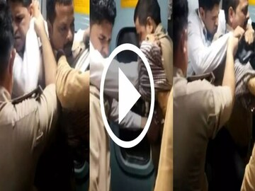 দুর্বার গতিতে ভাইরাল ভিডিও 
 Viral Video 