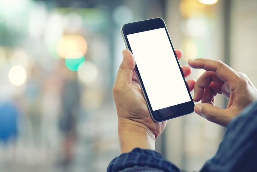 প্রথমেই Location-এ যান। সেখানে Improve Accuracy অপশন থাকে। সেখানে Wi-Fi Scanning ও Bluetooth Scanning অপশন বন্ধ করতে হবে।