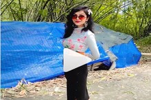 'শ্রাদ্ধ বাড়ির ব্লগ'! চড়া মেক-আপ! সানগ্লাস! শ্রাদ্ধ বাড়িতে তরুণীর কাণ্ড ভাইরাল